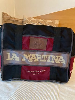 Bolso La Martina Negro y Burdeos