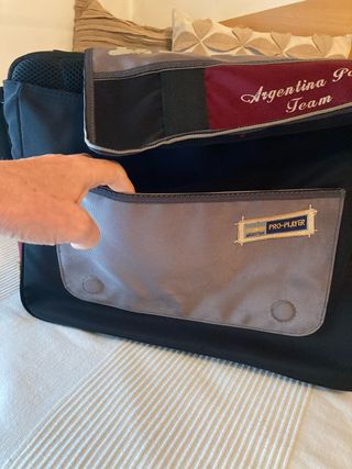 Bolso La Martina Negro y Burdeos