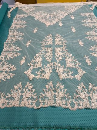 Manteleta Fallera Blanca y Plata 110 cm