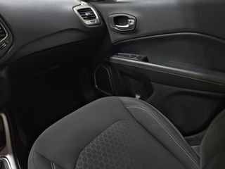 Jeep Compass 1.4 Mair 103kW Business 4x2