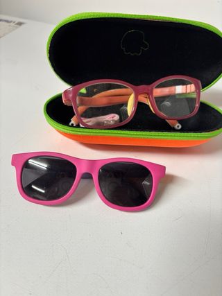 montura de gafas 