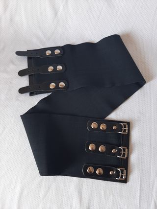 Cintura elastica con tre fibbie