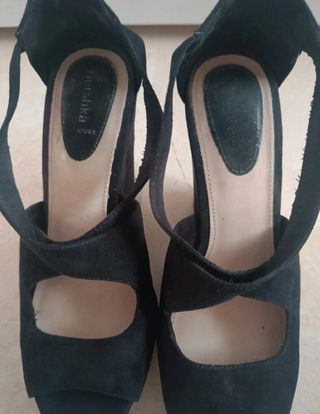 Sandalias de plataforma Bershka negras