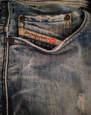 Pantalones Vaqueros Diesel Hombre Talla 38-40