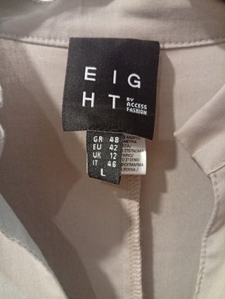 Vestido marrón y negro