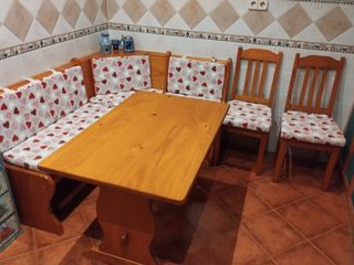 Banco de madera para rincón de cocina