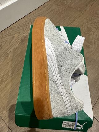 Zapatillas Puma Suede Grises y Blancas