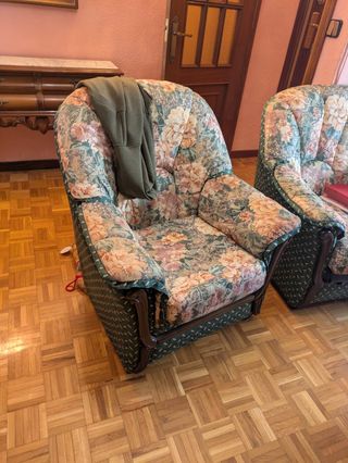 Sillón antiguo floral