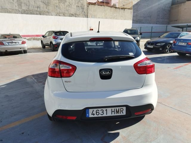 KIA Rio 2012
