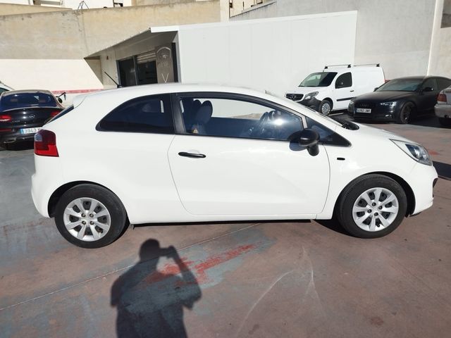KIA Rio 2012