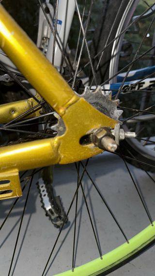 Bicicleta HELLIOT de carretera BUJE "flip-flop" 