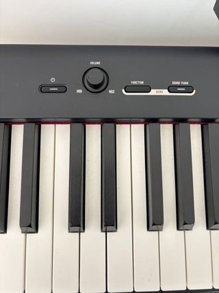Teclado Casio CDP-S110 con soporte y taburete