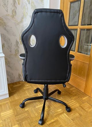 Silla de escritorio negra y gris