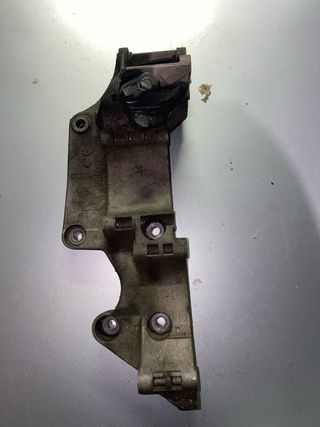 Soporte alternador y bombas 1.9 TDI PD
