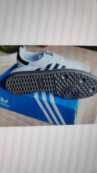Zapatillas Adidas Samba Blancas y Negras