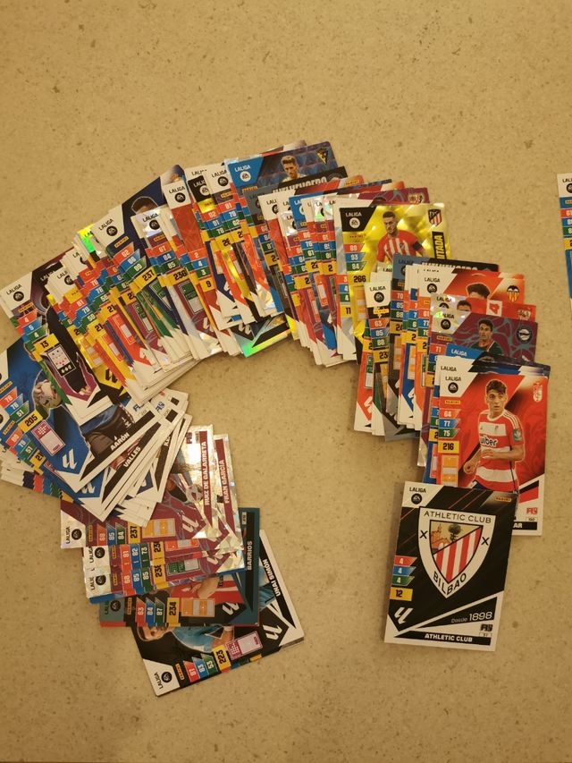 140 cromos Adrenalyn 23-24