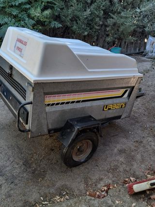 Remolque para transporte de animales vivos