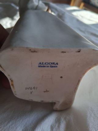 Escultura Fraile Algora Orando