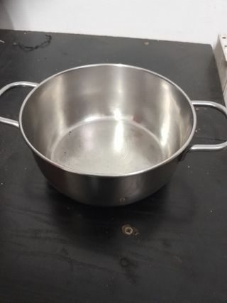 Utensile da cucina in metallo