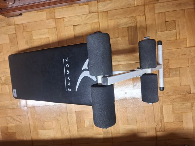 Tabla de ejercicios abdominales DOMYOS