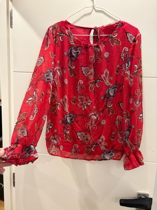 Camisa Chiffon Estampada Manga Larga Roja
