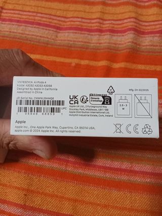 Caja AirPods 4 ORIGINAL