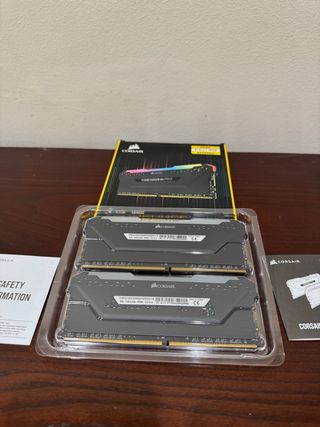 Corsair Vengeance RGB Pro 16GB (2x8) 4000MHz DDR4