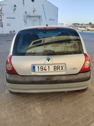 Renault Clio 2003