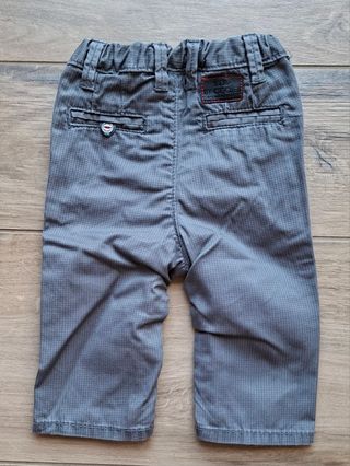 Pantaloncini grigi a righe