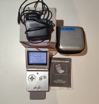 Nintendo Game Boy Advance SP Plata
