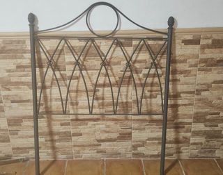 Testiera in ferro battuto grigio