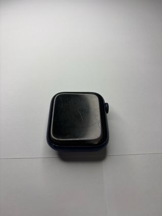 Apple Watch Series 6 (44 mm) + caja + cargador