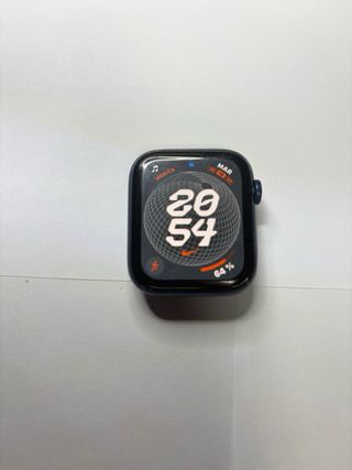 Apple Watch Series 6 (44 mm) + caja + cargador