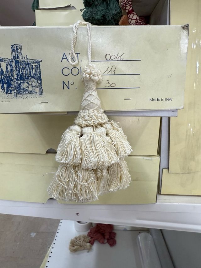 Passamaneria nappa fiocco porta chiave medio 2