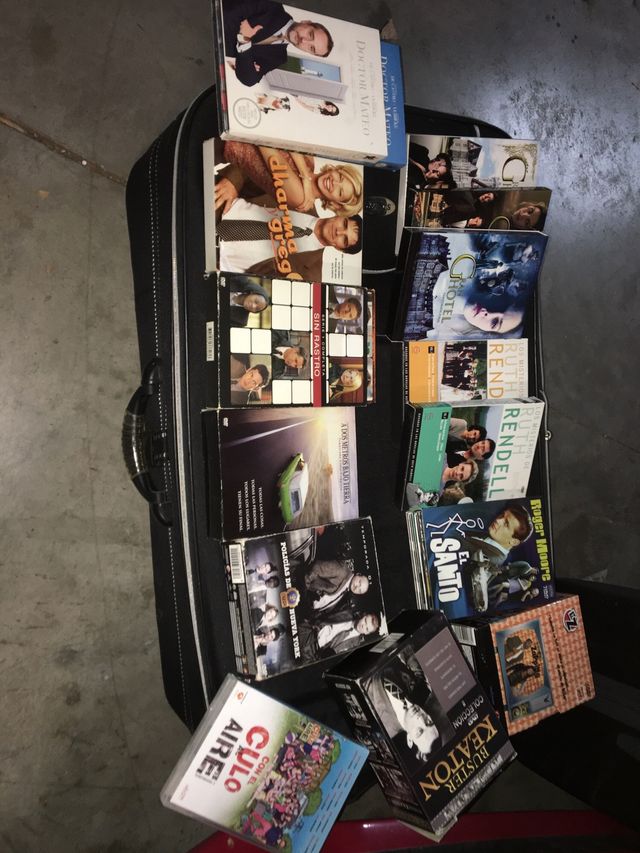 Lote de Series y Películas en DVD