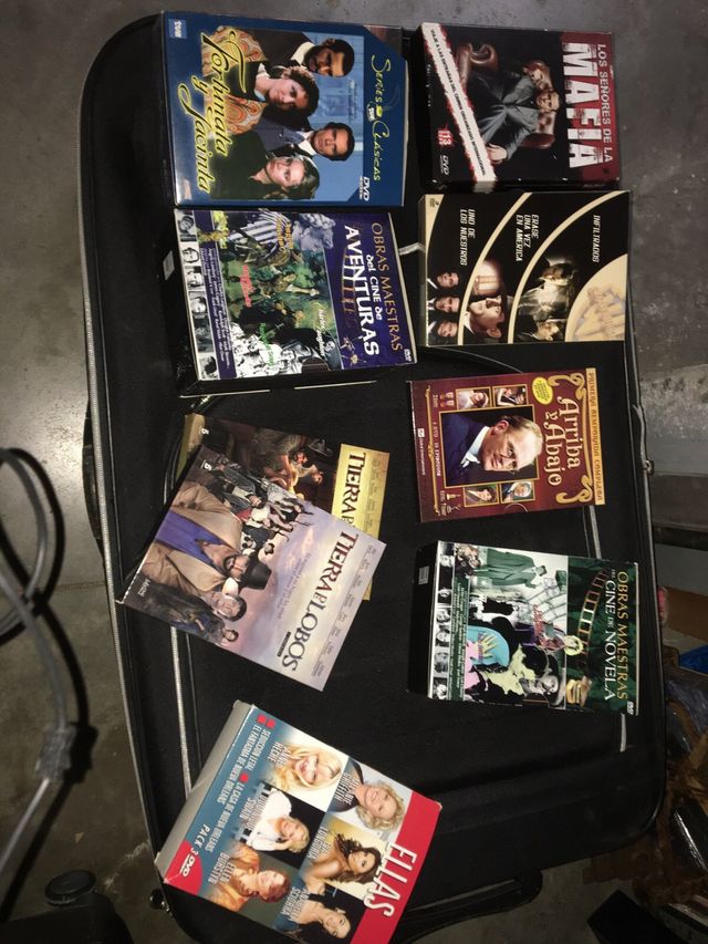 Lote de Series y Películas en DVD