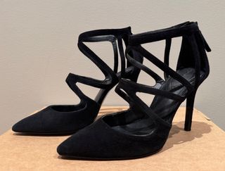 Zapatos de tacón Zara negros
