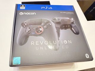 Mando Nacon Revolution Unlimited PS4 Inalámbrico