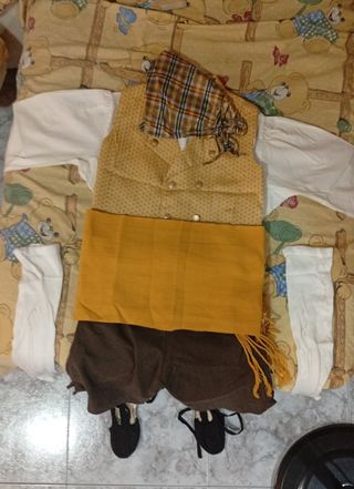 Traje Baturro de gala.  -Niño 7-8 años-