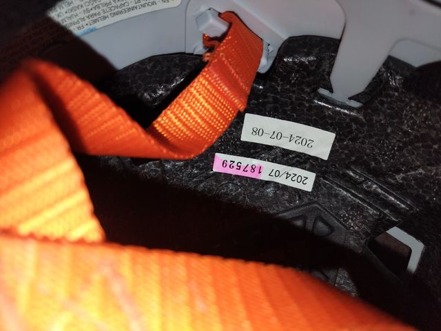 Pack Escalada: Casco, Arnes, Pies de gato y cabo.