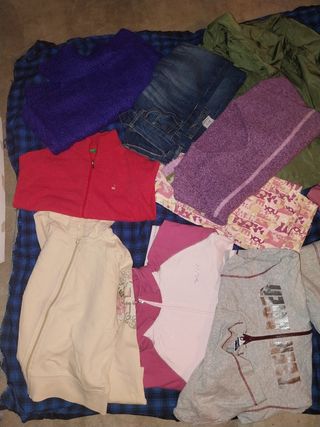 Lotto abbigliamento bambina 6-7 anni