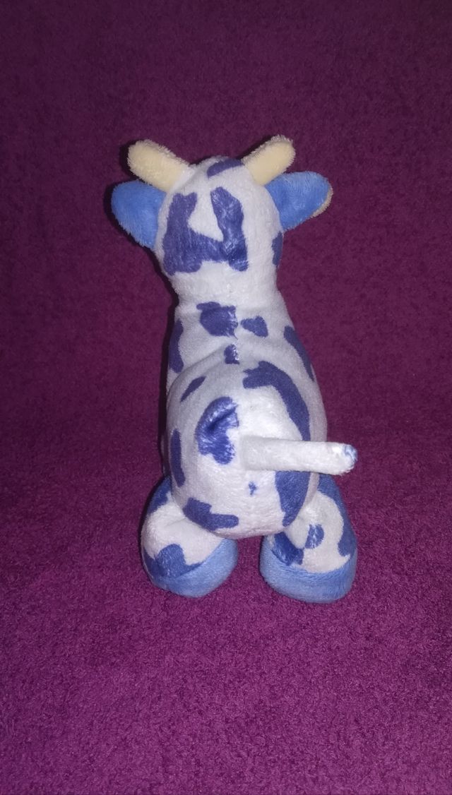 SÓLO esta SEMANA Peluche Vaca Azul y Blanco