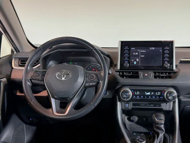 Toyota Rav4 2.5l 220H Business