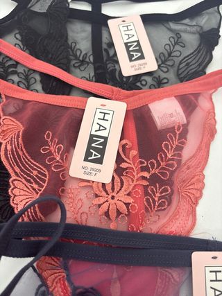 Lote 11 tangas bordados Talla S