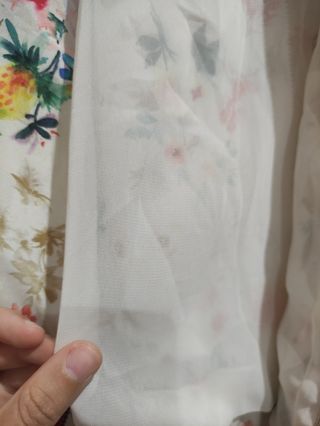 Bomber Zara estampado floral