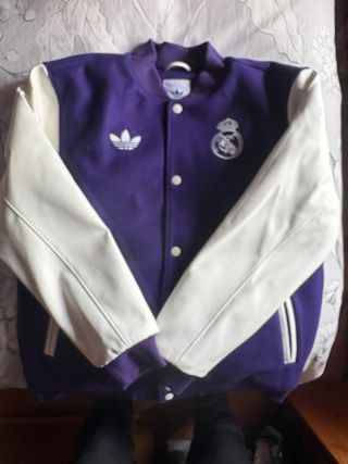 Chaqueta Bomber Real Madrid Adidas Morada