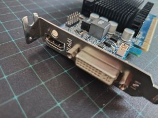 Placa base Gigabyte GA-MA74GM-S2H.