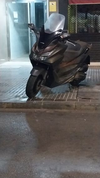 Honda Forza 125cc