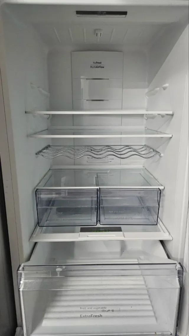 Nevera Balay 3KFE563WI