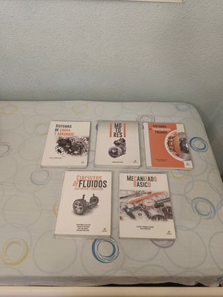 Pack de libros de 1° de Electromecanica Editex